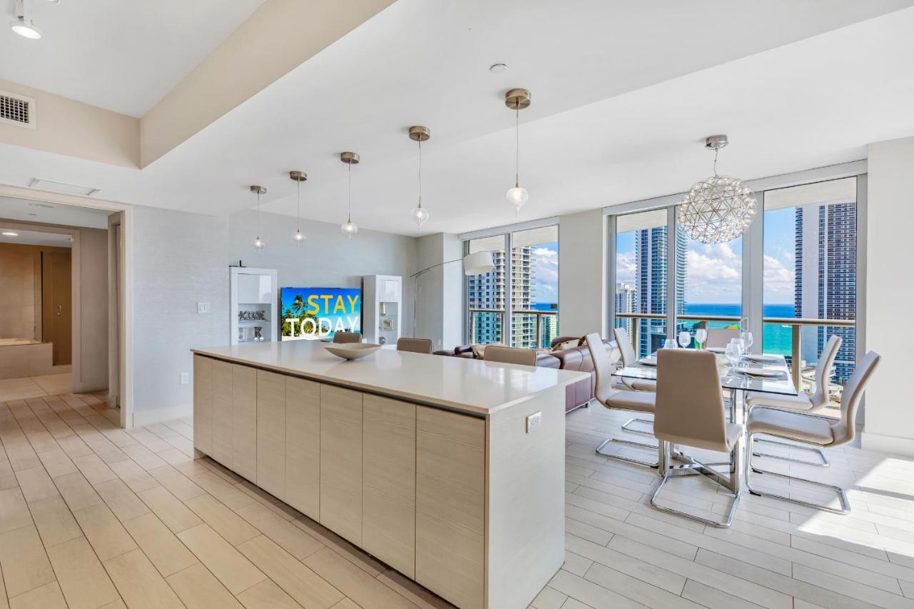 Resort-Style Living With Direct Ocean Views - 3Br Beauty ฮาลลันเดลบีช ภายนอก รูปภาพ
