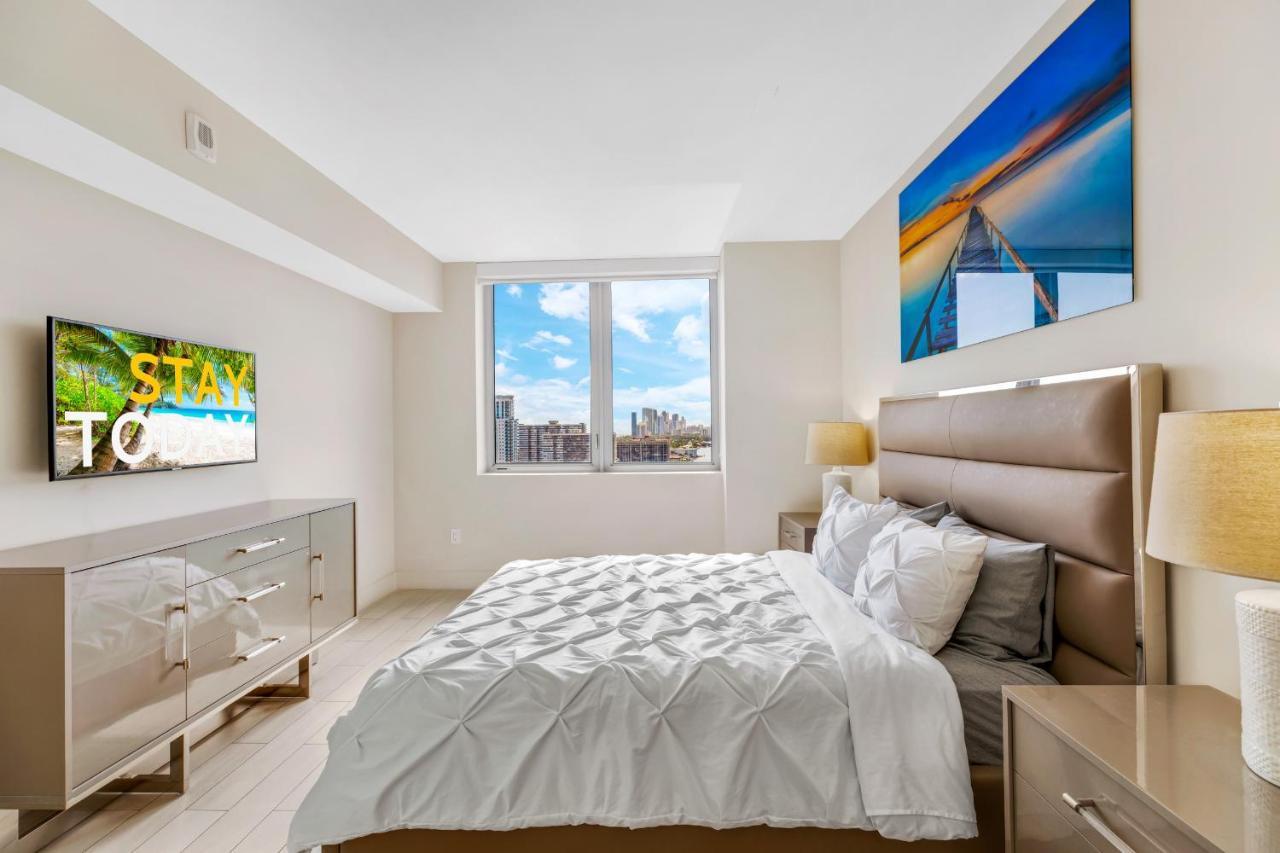 Resort-Style Living With Direct Ocean Views - 3Br Beauty ฮาลลันเดลบีช ภายนอก รูปภาพ