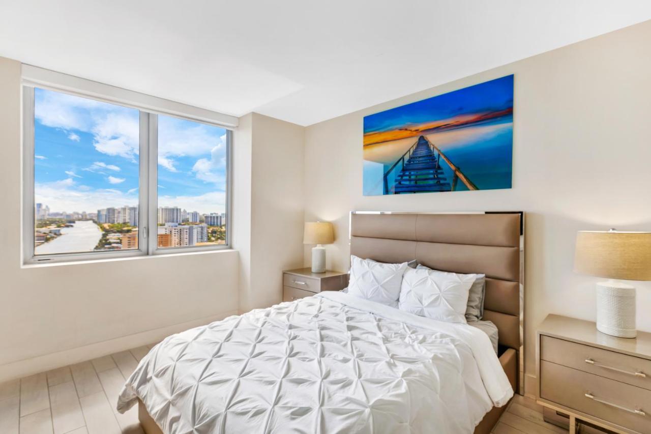Resort-Style Living With Direct Ocean Views - 3Br Beauty ฮาลลันเดลบีช ภายนอก รูปภาพ
