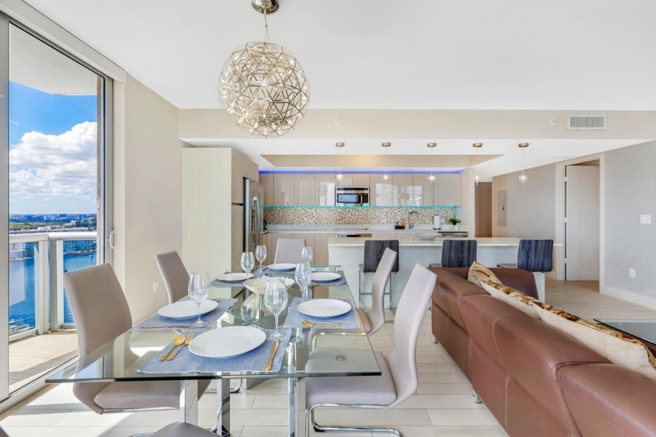 Resort-Style Living With Direct Ocean Views - 3Br Beauty ฮาลลันเดลบีช ภายนอก รูปภาพ