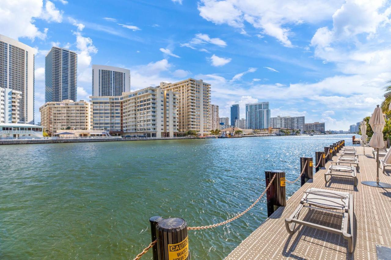 Resort-Style Living With Direct Ocean Views - 3Br Beauty ฮาลลันเดลบีช ภายนอก รูปภาพ