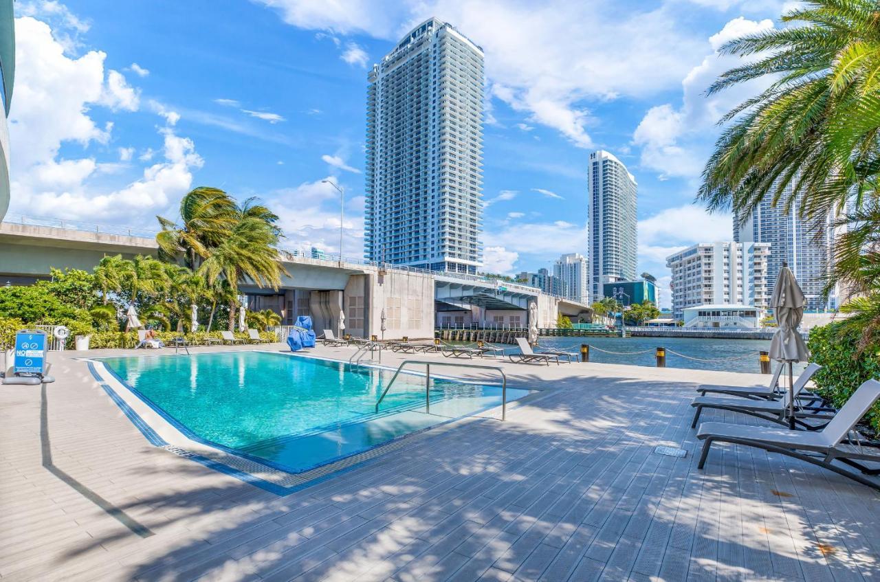 Resort-Style Living With Direct Ocean Views - 3Br Beauty ฮาลลันเดลบีช ภายนอก รูปภาพ