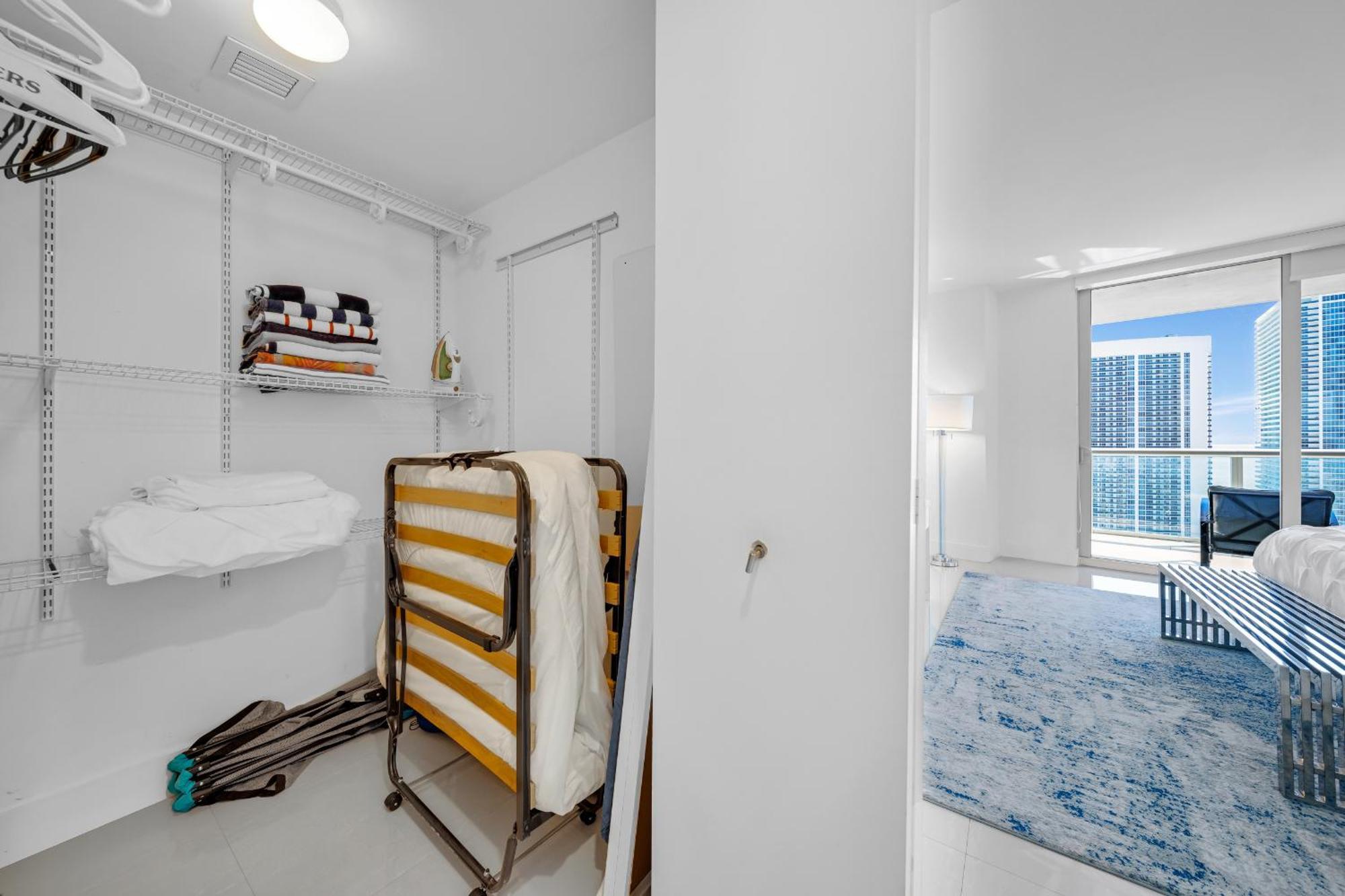 Resort-Style Living With Direct Ocean Views - 3Br Beauty ฮาลลันเดลบีช ภายนอก รูปภาพ